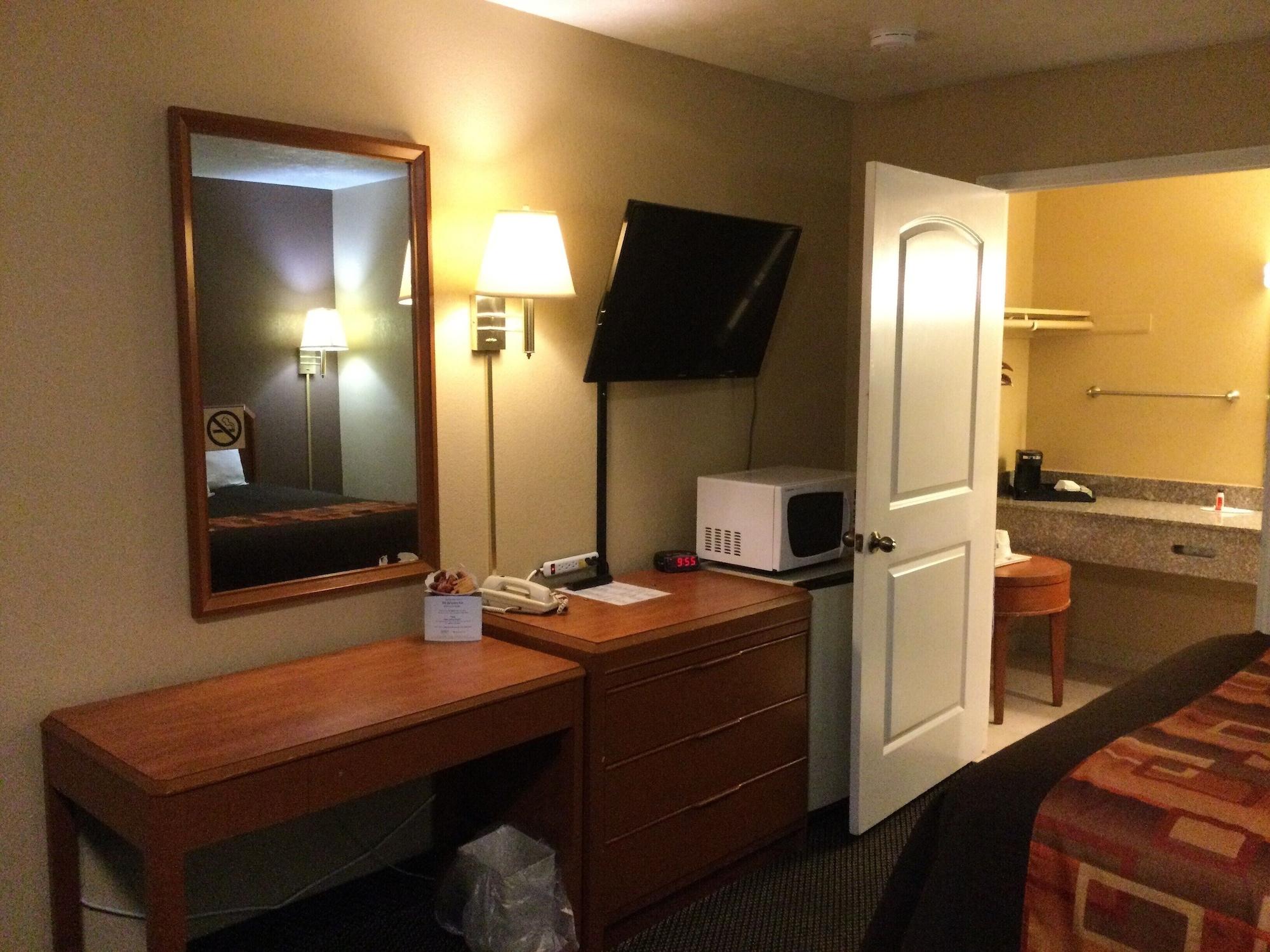 Travelodge By Wyndham Mansfield Dış mekan fotoğraf